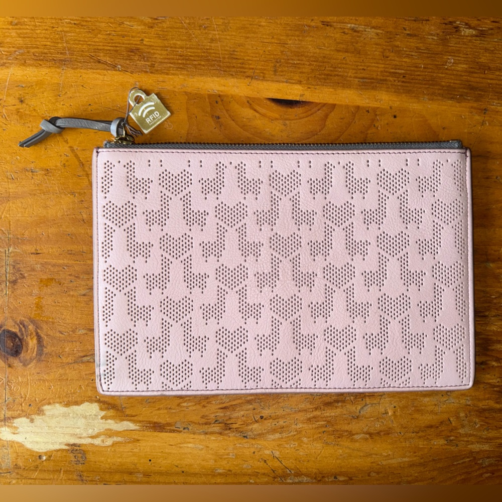 Fossil Emma Llama & Heart Zip Top RFID Large Perforated Leather Pouch NWT